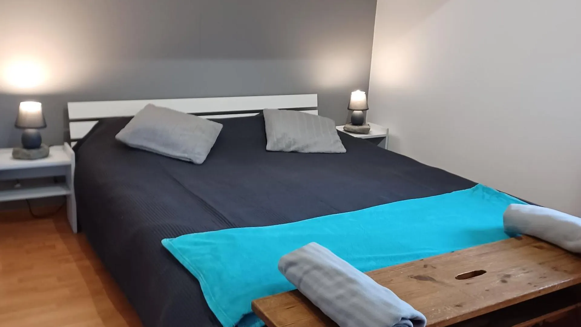 Morillon Chalet-Apartment For 6